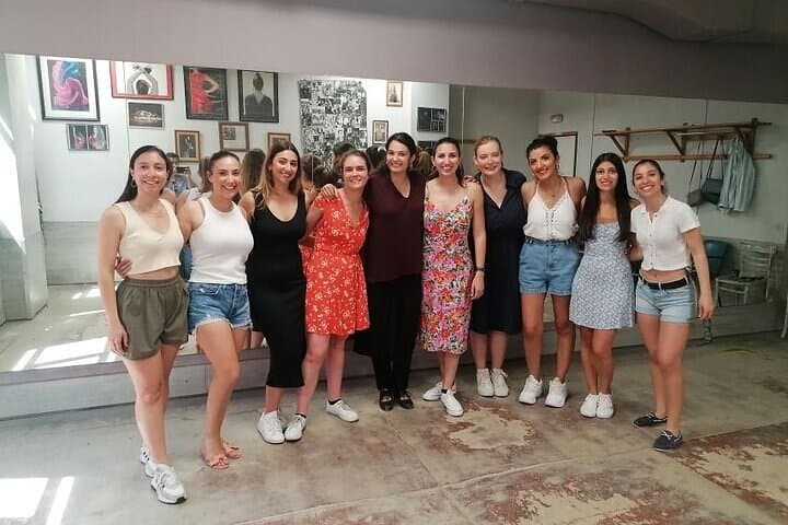 Sevilla Latin Dance and Salsa Class Experience