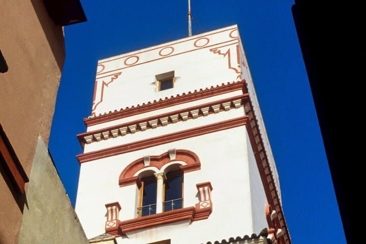 Cádiz Self-Guided City Walking Tour & Scavenger Hunt