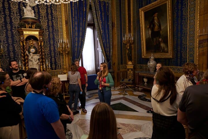 Madrid: Royal Palace Expert Guided Tour with Optional Tapas