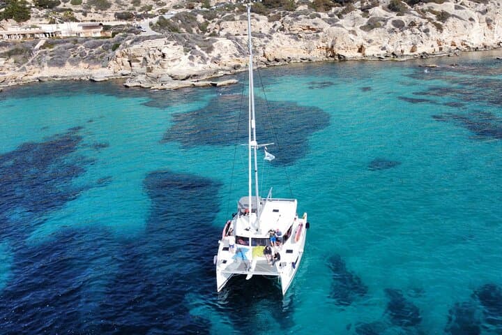 Luxury Catamaran sailing with welcome Drinks Tapas Max10-12Person