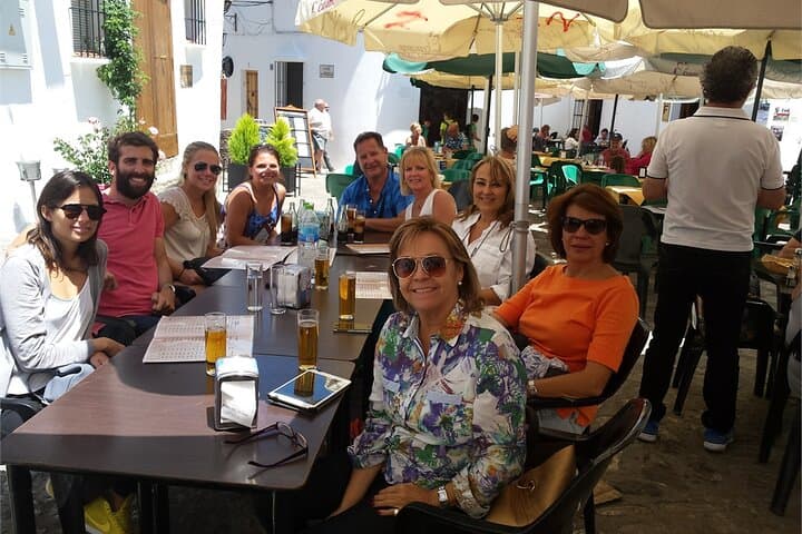 Coastal White Villages and beaches private day trip from Seville