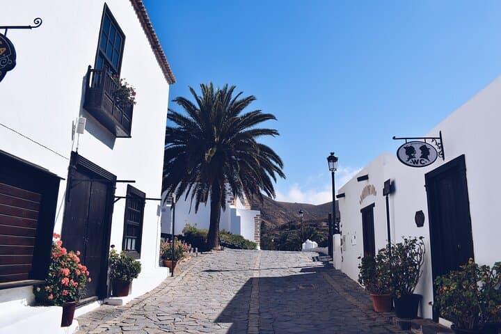 Fuerteventura’s Cultural Gems: A Private Walking Tour