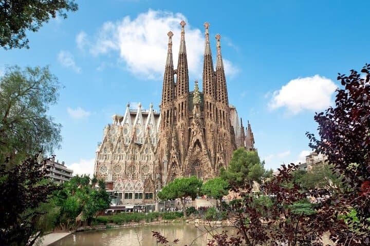 Sagrada Familia Private Guided Tour