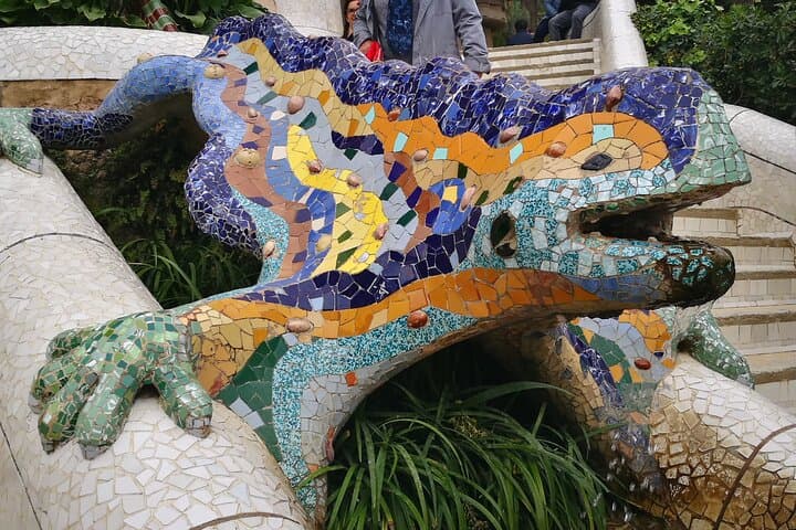 Barcelona Sagrada Familia and Guell Park Private Tour