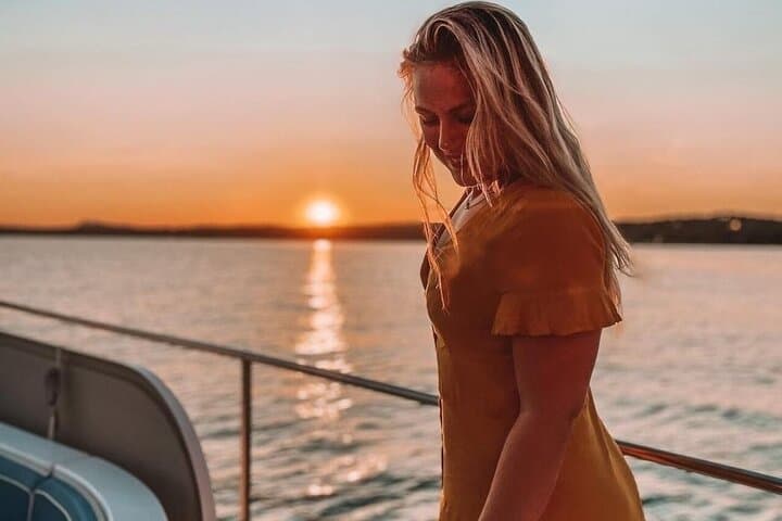 Catamaran Sunset Tour from Denia with Copa de Cava
