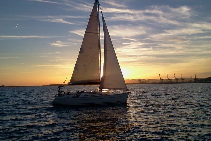 Sailing in the only sunset in Barcelona