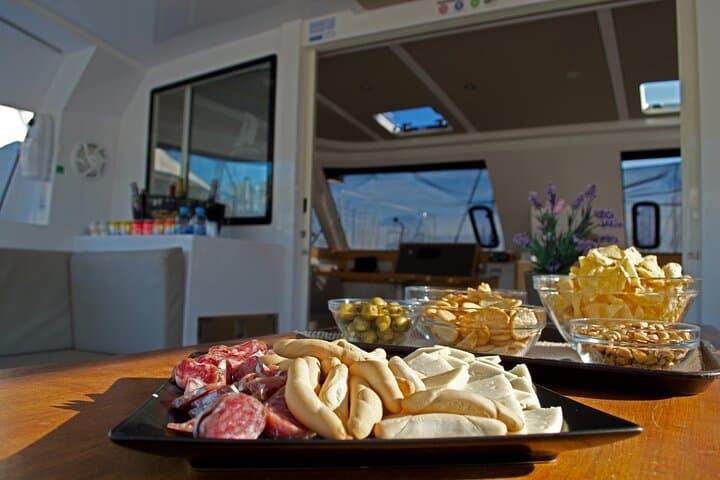 snacks offered on board