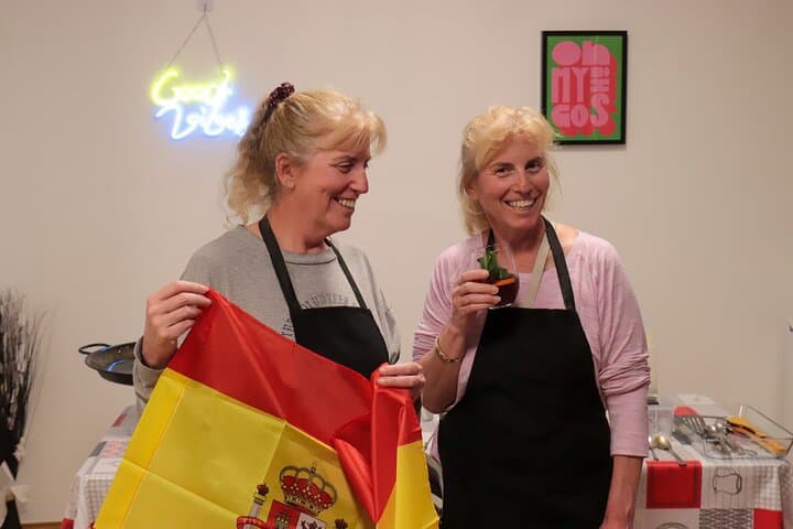 Paella Workshop with Bottomless Sangria in Central Madrid