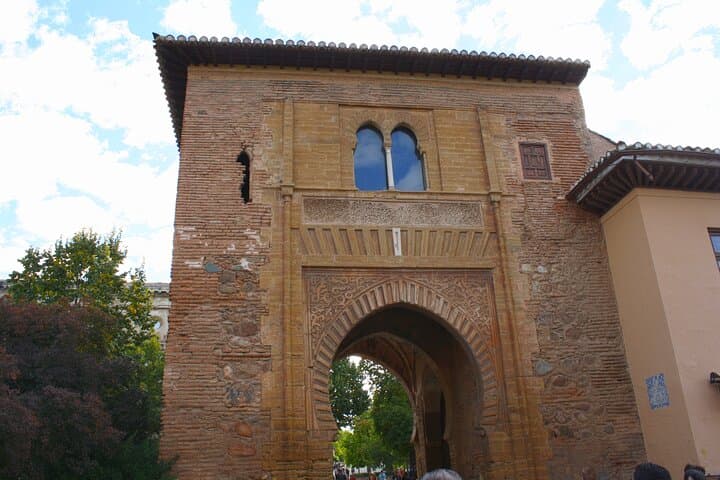 Alhambra Complex Guided Tour Options