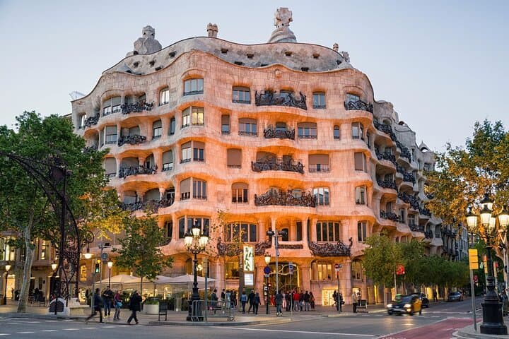 Barcelona La Pedrera Casa Mila Ticket & Audio Quiz