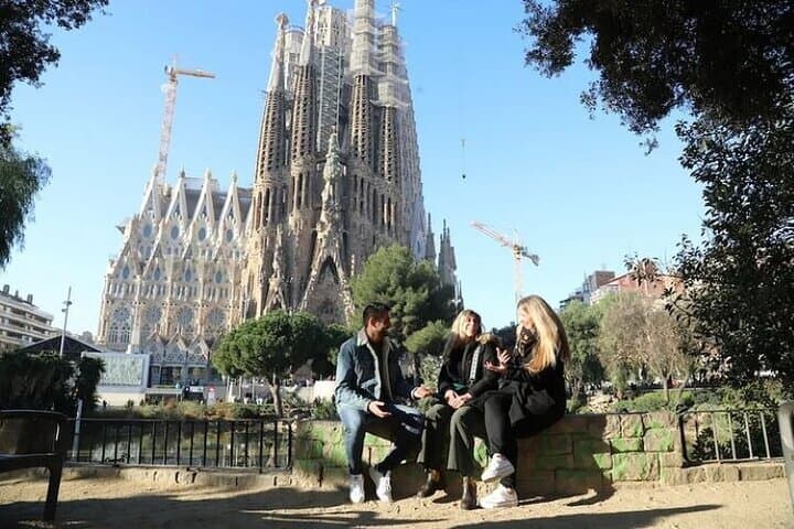 Barcelona Sagrada Familia Skip The Line Insider Guided Tour