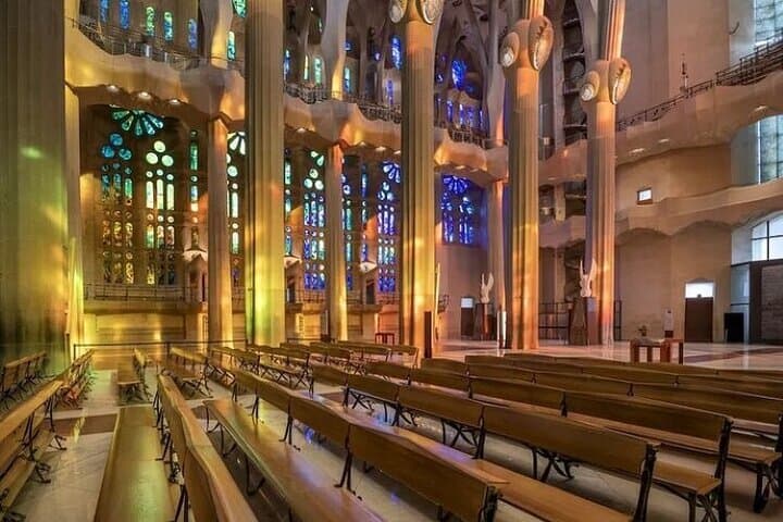Barcelona Sagrada Familia Skip The Line Insider Guided Tour