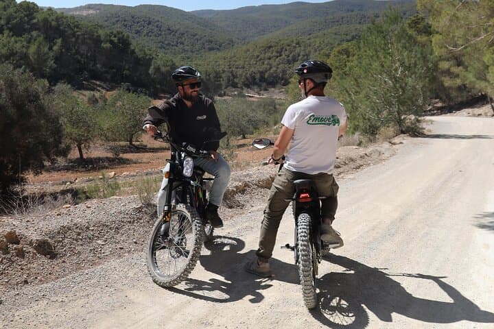 Ibiza: Santa Eulalia Electric Motorbike Tour