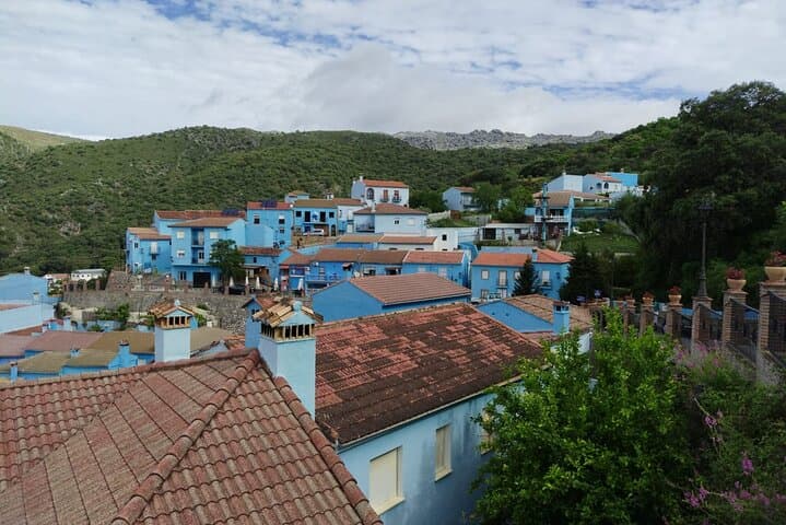 Guided Cycling - Blue Village Ronda - Moderate Level Difficulty