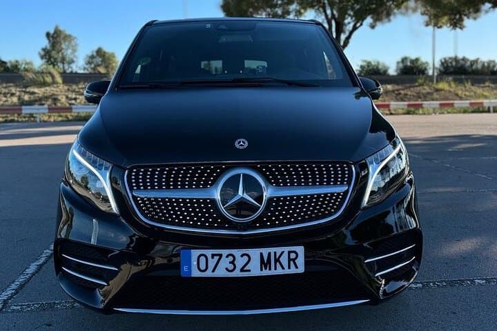 Private Transfer Airport Reus to Barcelona