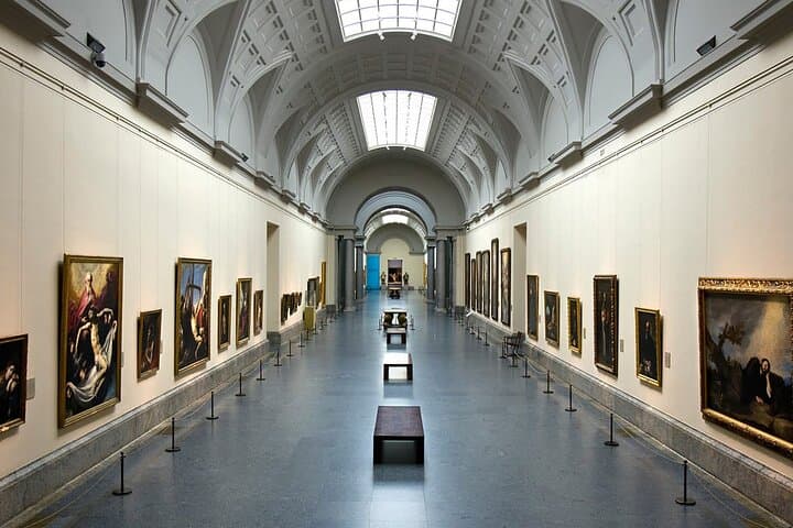 Museo Nacional del Prado Guided Walking Tour + Ebook
