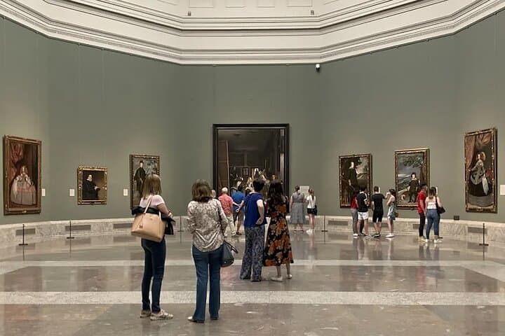 Museo Nacional del Prado Guided Walking Tour + Ebook
