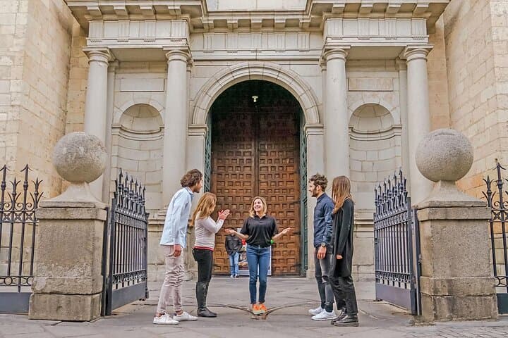 Tour por Segóvia e Toledo com Alcázar + ebook