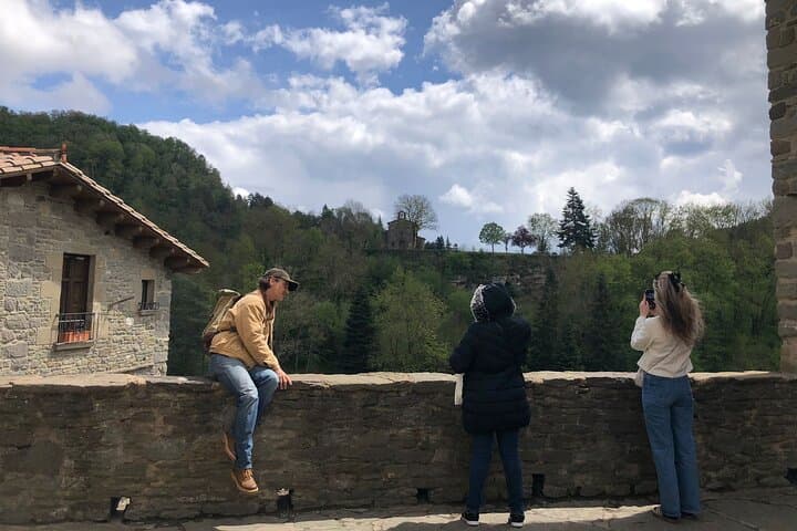 Medieval Towns and Nature Parks Exclusive Trip with Pickup