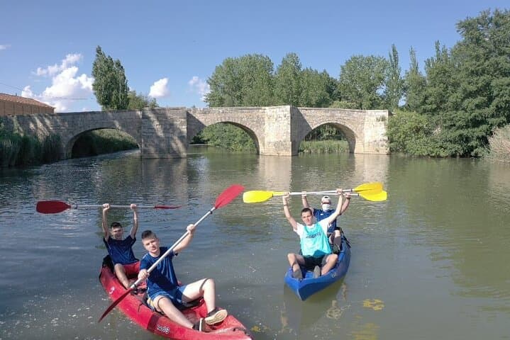 Canoe and kayak descent in Husillos, Palencia