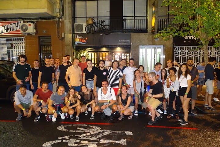 Alicante Pub crawl: Party as a Local