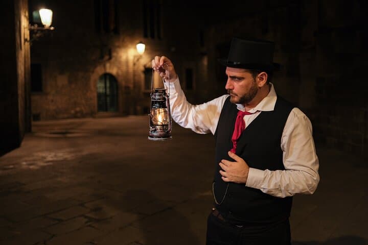 Barcelona Ghosts and Legends Night Walk of the Gothic Quarter