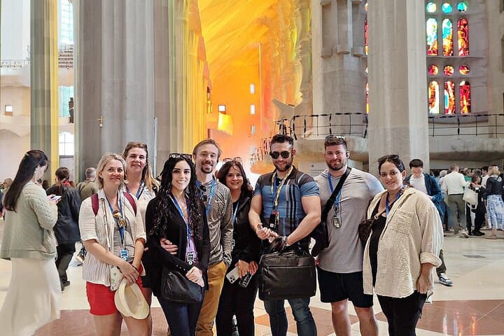 Sagrada Familia: The Golden Hour with Skip the line Tickets