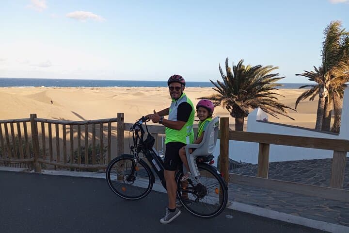 E-Bike Family Tour: CitySightseeing Playa Ingles,Maspalomas Dunes