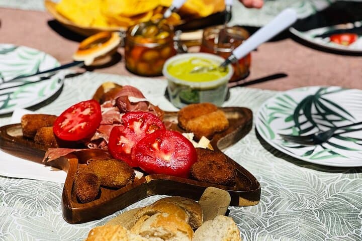 Your Gran Canaria Exclusive Private Tours in Gran Canaria - The 7 Beauty
