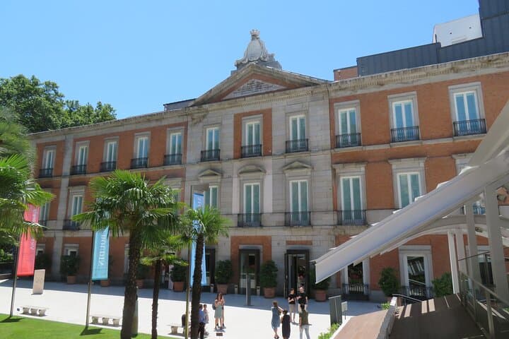 Private Walking Tour of Thyssen Museum in Madrid