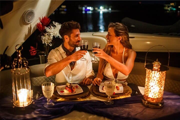 Romantic Private Dinner on a Sailboat 1 Night for 2 people