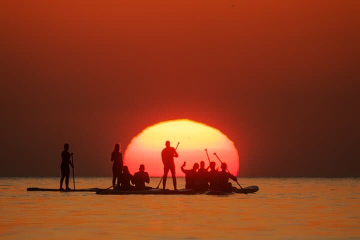 Paddle Surf al Amanecer Incluidos fotografías, vídeos y Desayuno