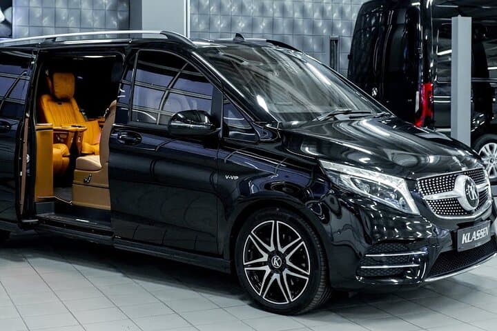 Ibiza by yourself with English Speaking Driver - 4/12h disposal