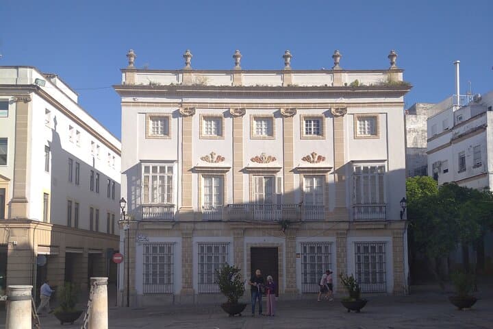 A Self-Guided Exploration of Jerez de la Frontera