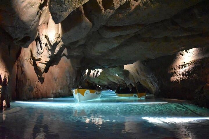 Half Day Tour to San Jose Caves from Valencia