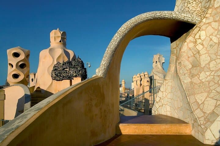 Guided private morning tour of La Pedrera with Casa Batlló ticket