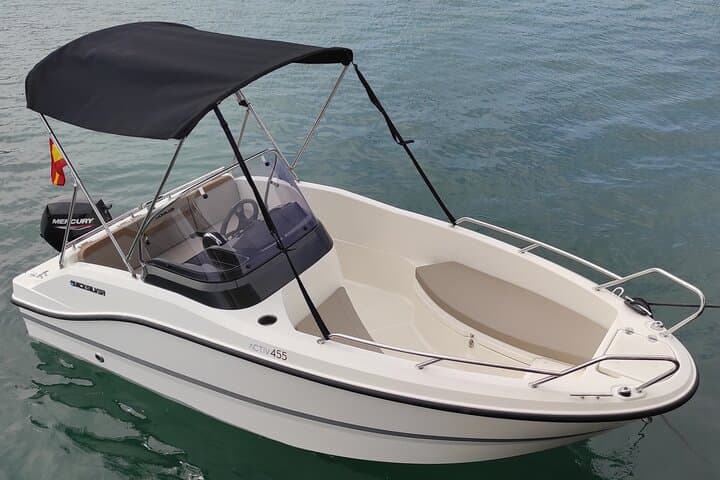 Boat rental without license - B452 'Doris' (4p) - Can Pastilla