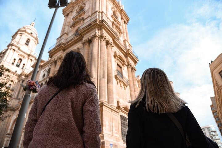Traditional Malaga Tapas and Wine Tour