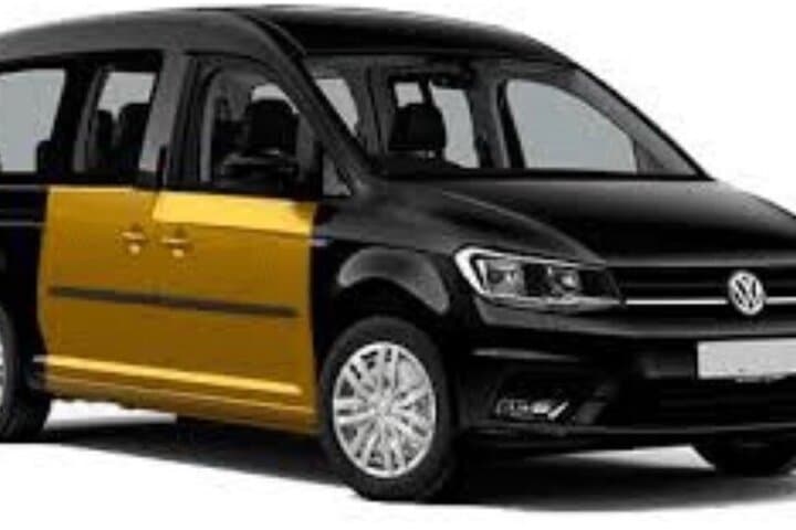 Private Departure Transport from Barcelona City to Airport
