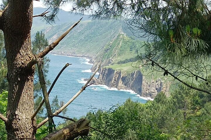 The Best Hiking with a Cliff View in San Sebastián