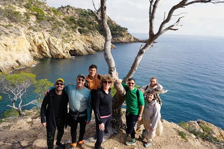Costa Brava Tour: Tossa de Mar Easy Hike & Snorkel from Barcelona