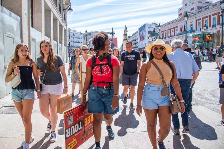 Madrid Essential Walking Tour – With Pintxo & Refreshing Drink