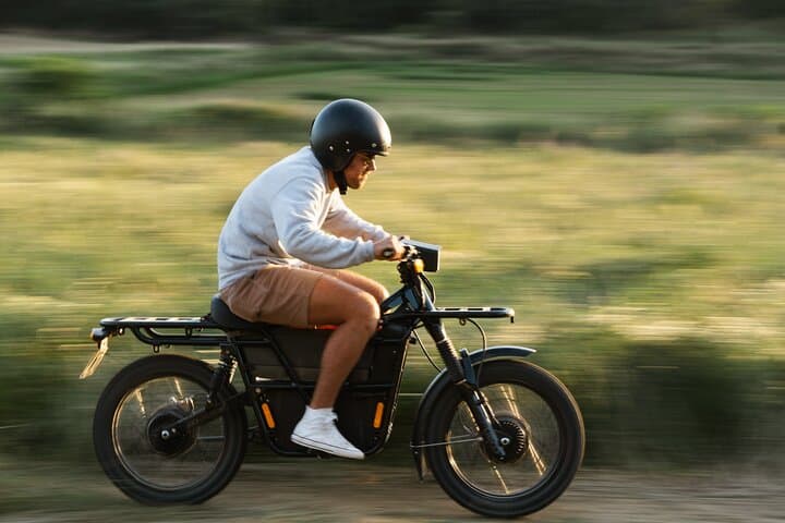 Electric motorcycle trip - Costa Brava (Medieval towns)