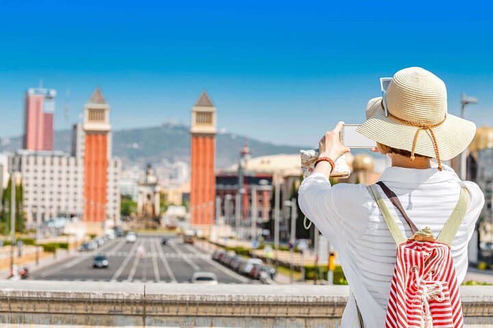 Montjuic Park Walking Tour with Audioguide on Your Smartphone