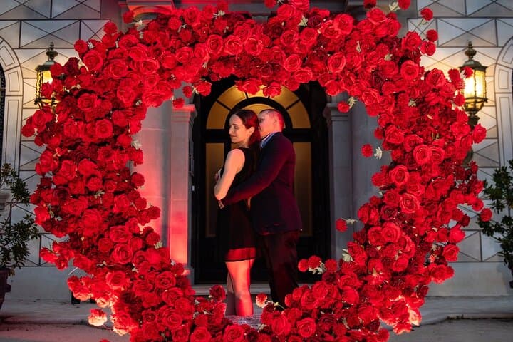 Marriage Proposal in Barcelona with Photoshoot and Wine