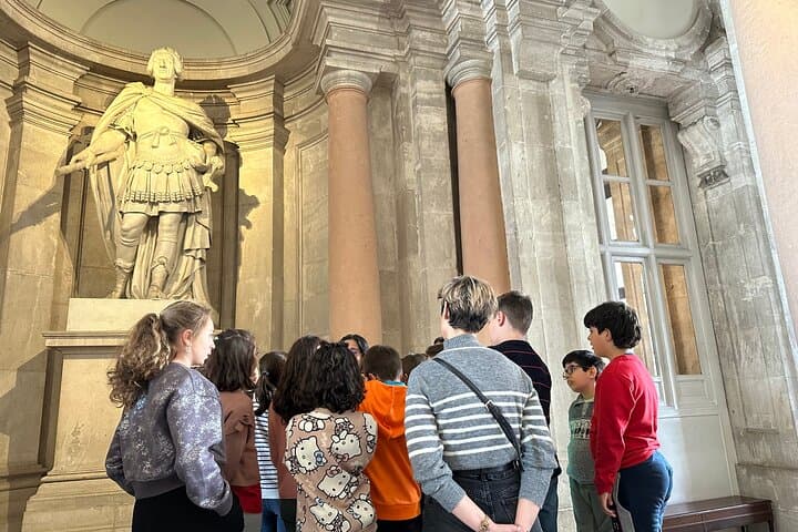 Kid-friendly Madrid Royal Palace Private Tour for Families