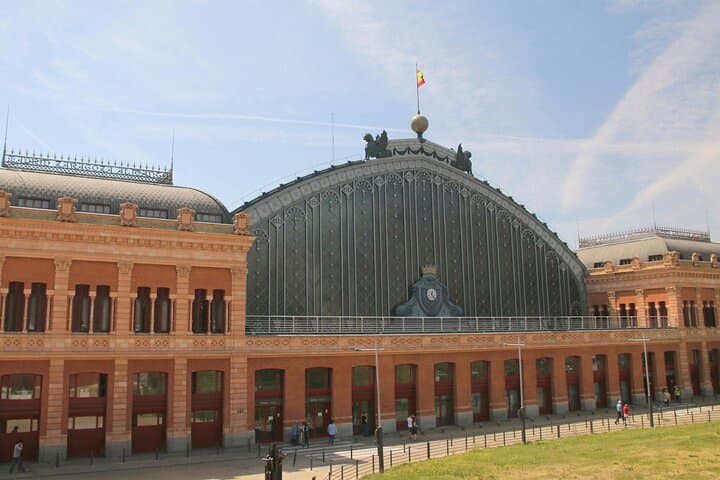 Private Transfer to and from Madrid Barajas Airport