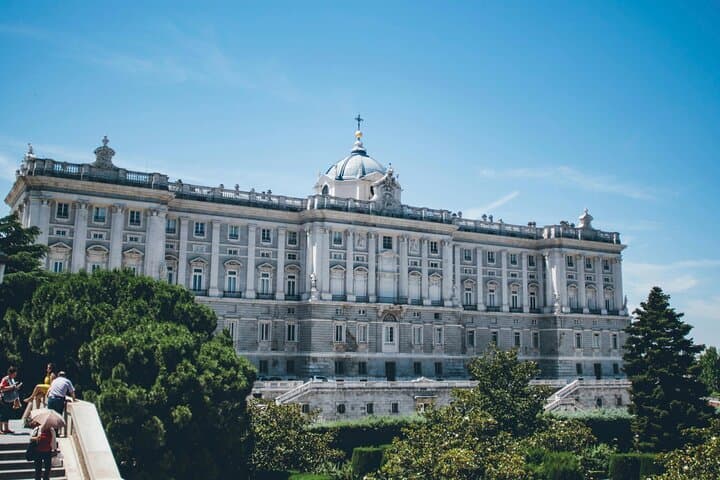 Private Transfer to and from Madrid Barajas Airport