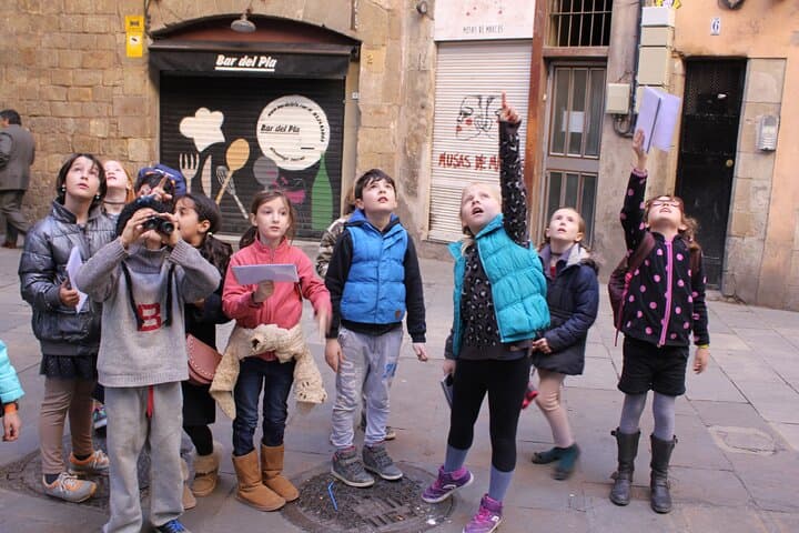 Kids & Family Private Guided Dragon Tour in Barcelona