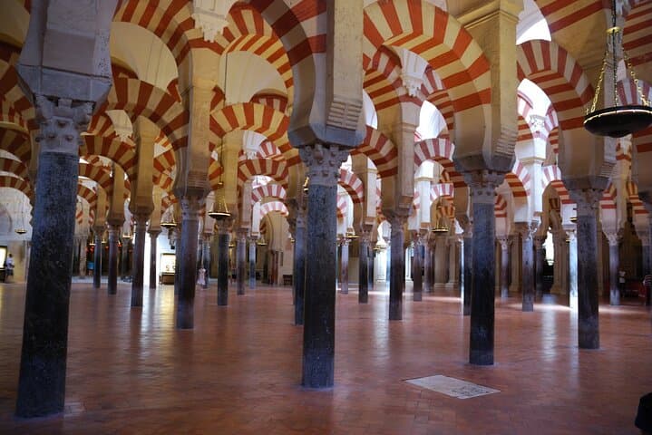 Cordoba Mosque Private Tour in French Ticket Included